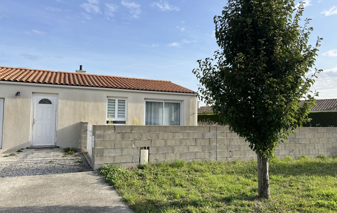 Annonces AIGREFEUILLE : Maison / Villa | SAINT-MEDARD-D'AUNIS (17220) | 102 m2 | 276 000 € 