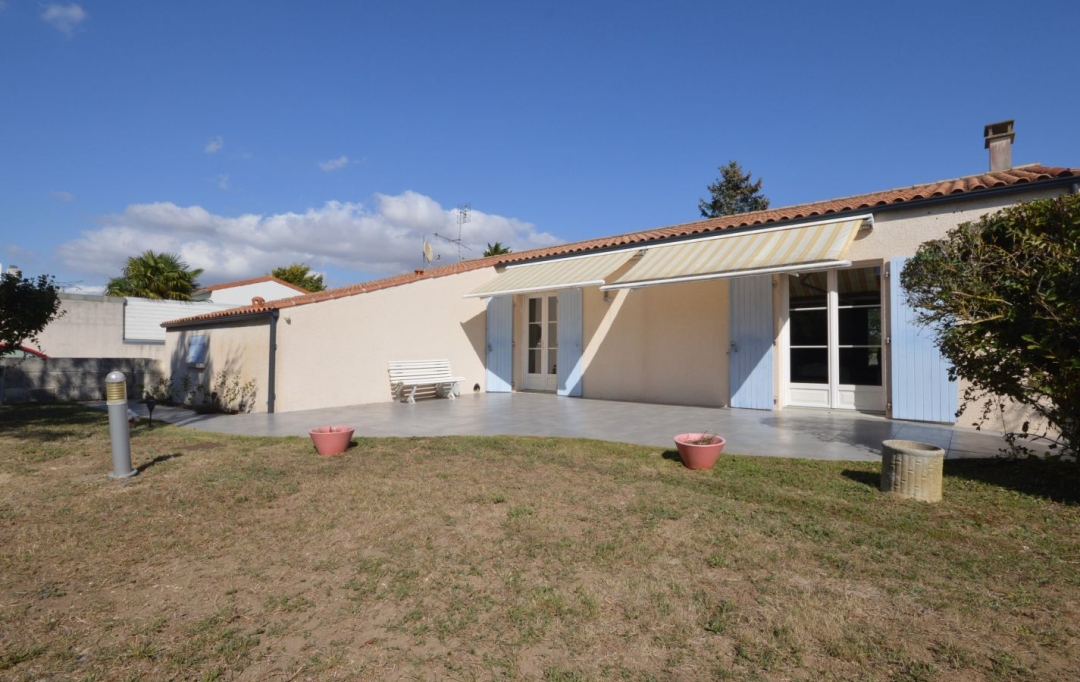 Annonces AIGREFEUILLE : Maison / Villa | AYTRE (17440) | 150 m2 | 695 000 € 