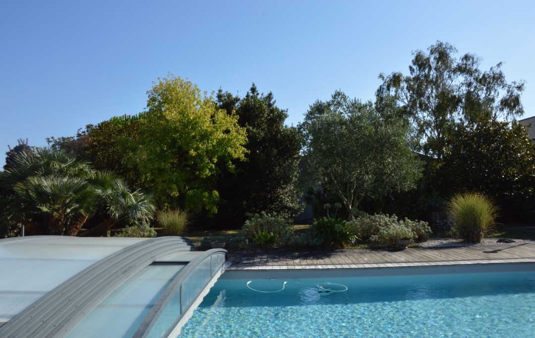 Annonces AIGREFEUILLE : Maison / Villa | AYTRE (17440) | 150 m2 | 695 000 € 